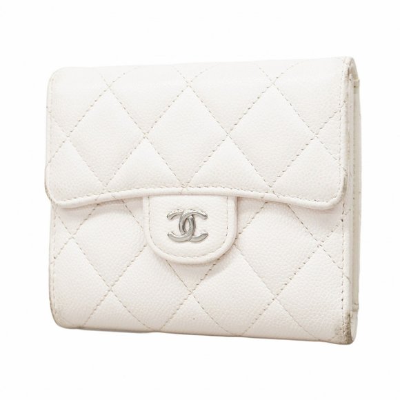 CHANEL White Caviar Leather Wallet - Picture 1 of 12
